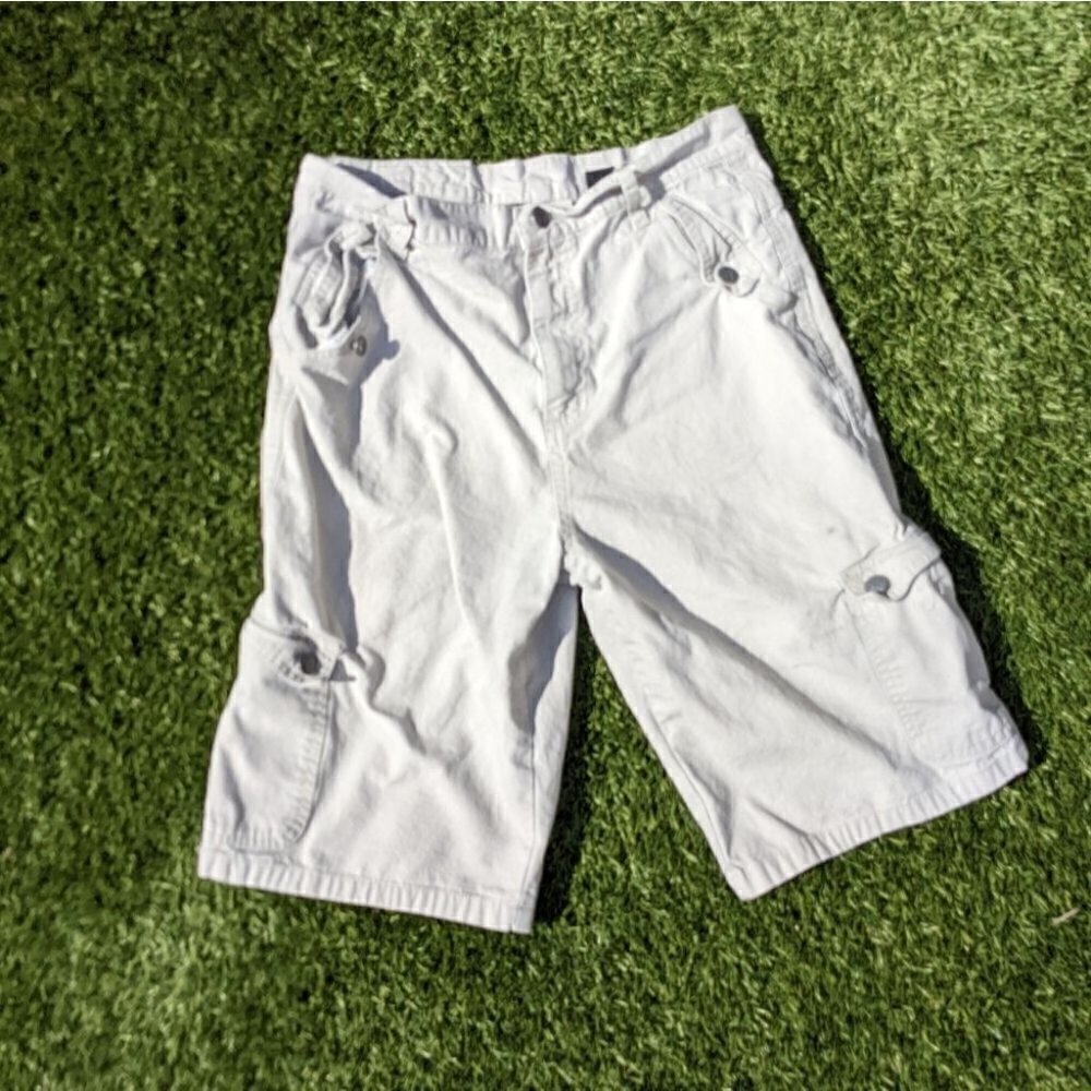 𝅺VINTAGE  y2k Khaki  Cargo short ubnisex size 26 "